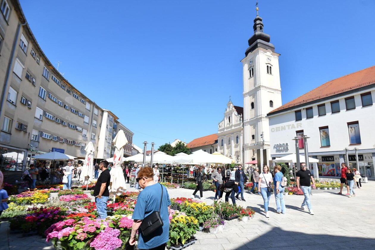 Čakovec: Atmosfera na proljetnom sajmu u centru grada