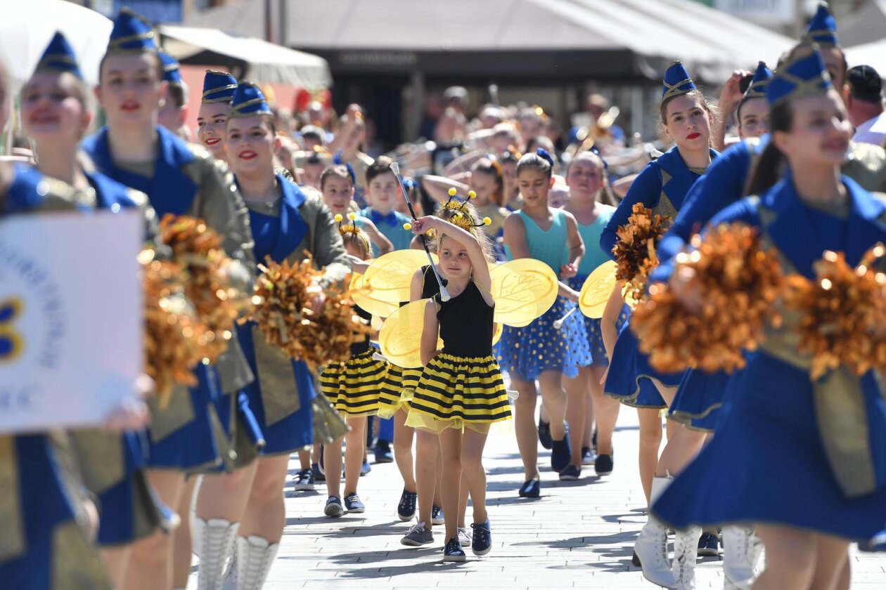 Čakovec: Atmosfera na proljetnom sajmu u centru grada Čakovec: Atmosfera na proljetnom sajmu u centru grada