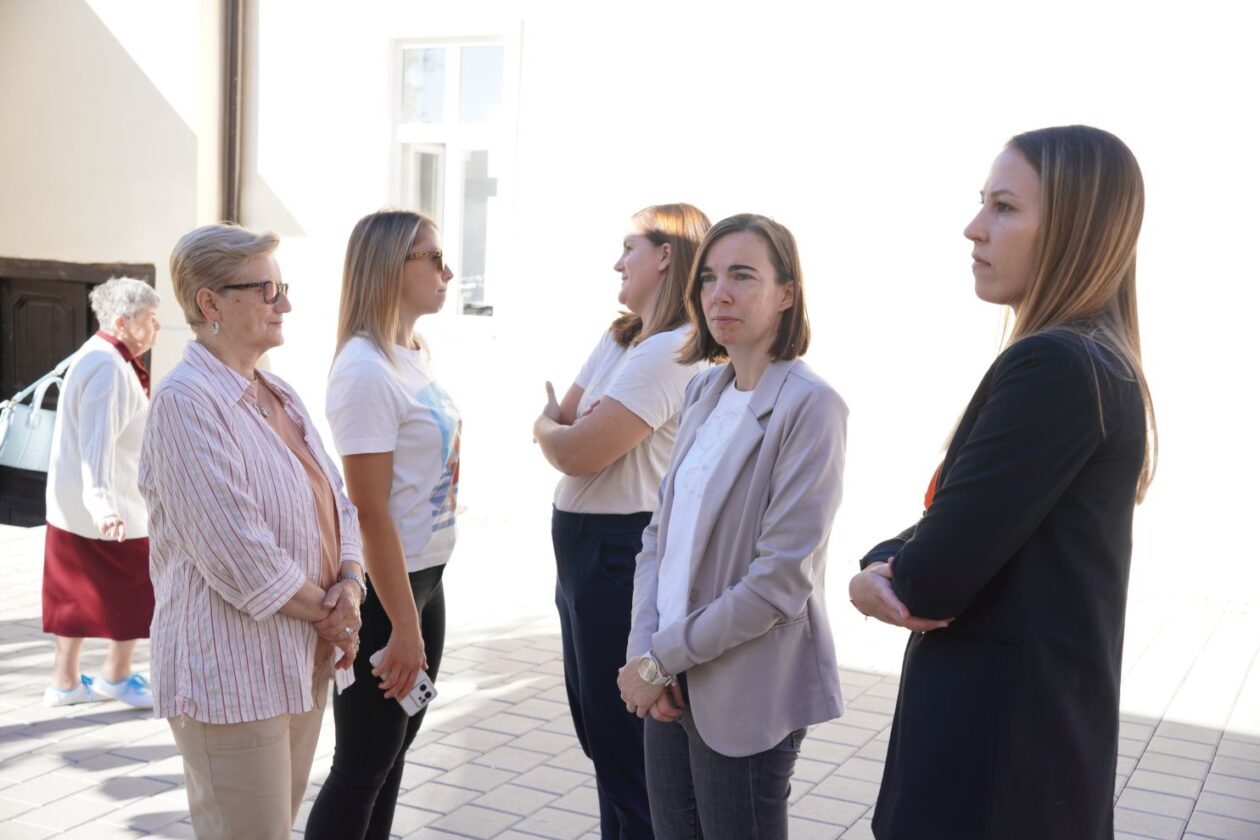 Dan nasilja nad (12)