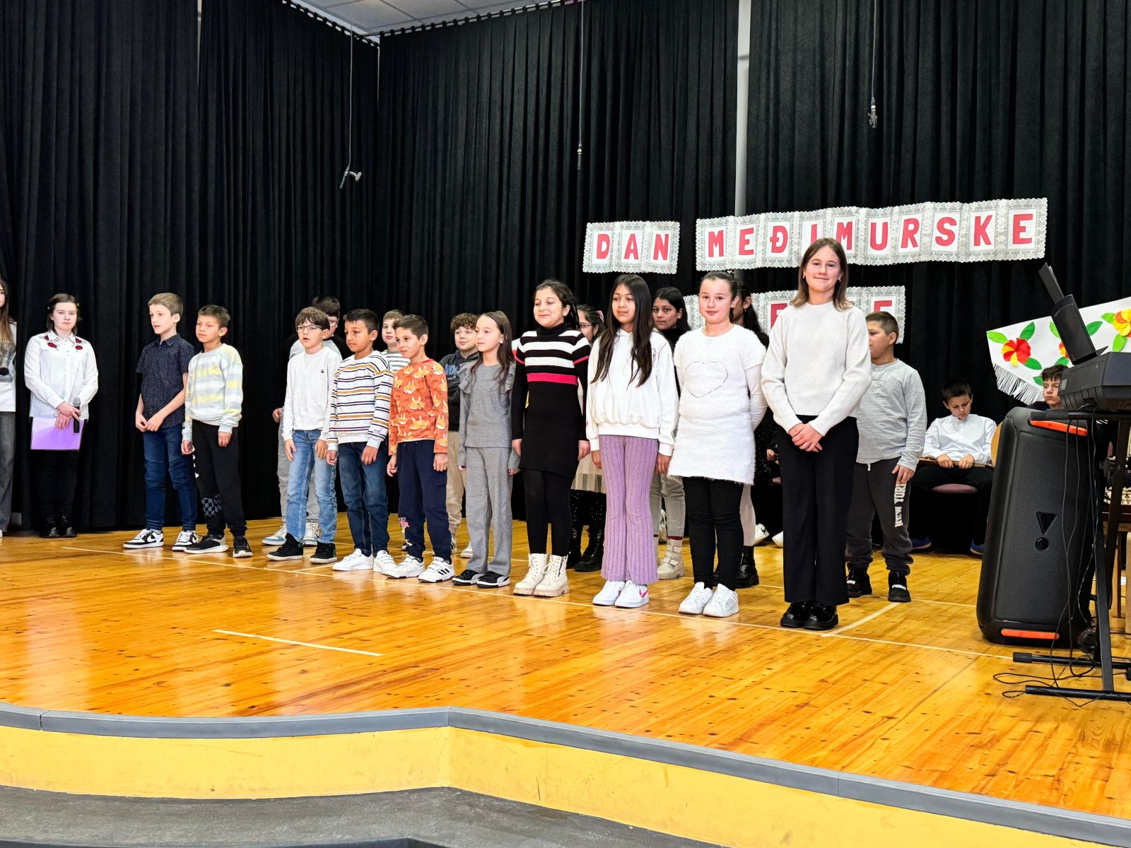 Dan popevke OŠ Domašinec 10