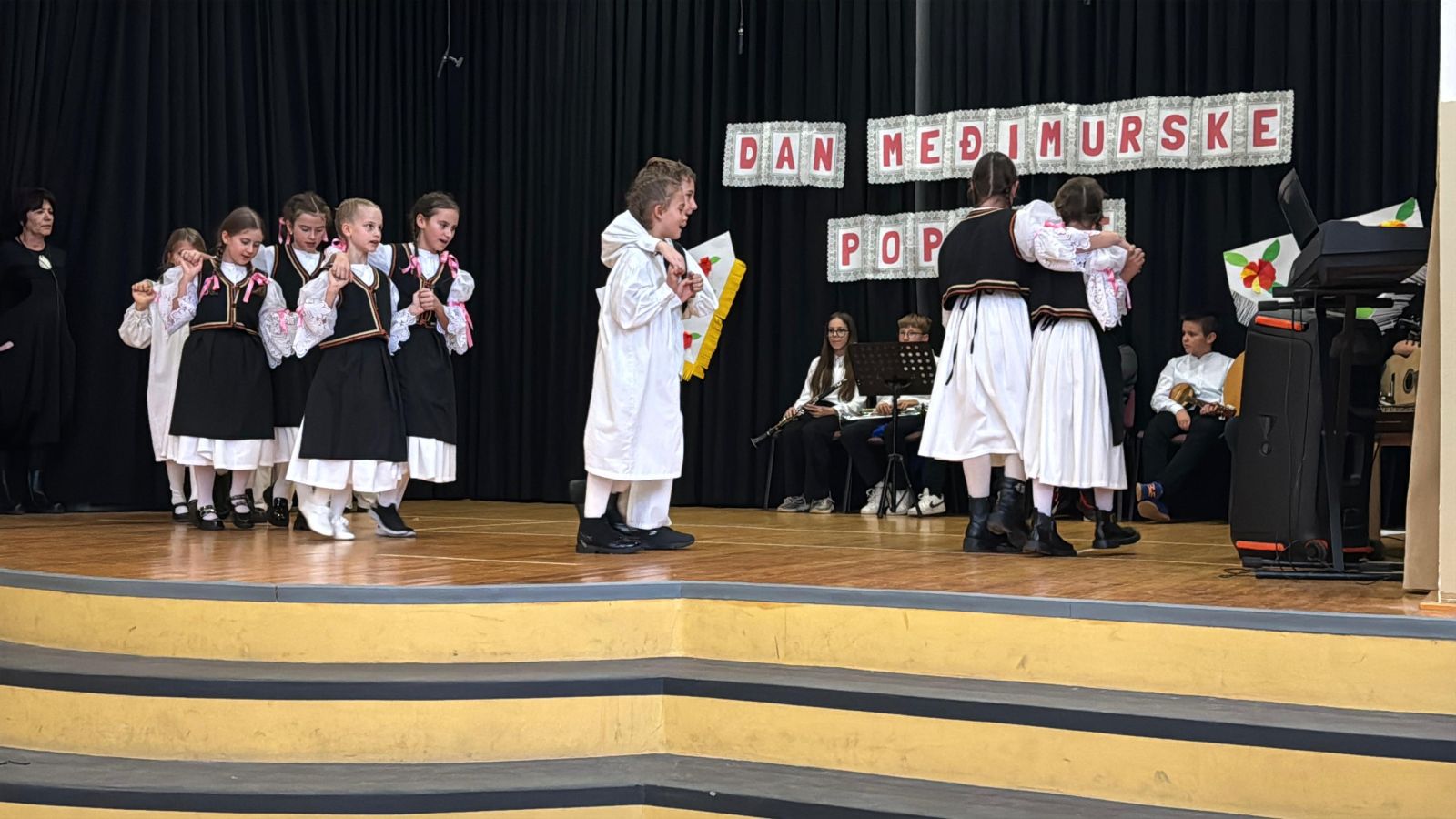 Dan popevke OŠ Domašinec 17