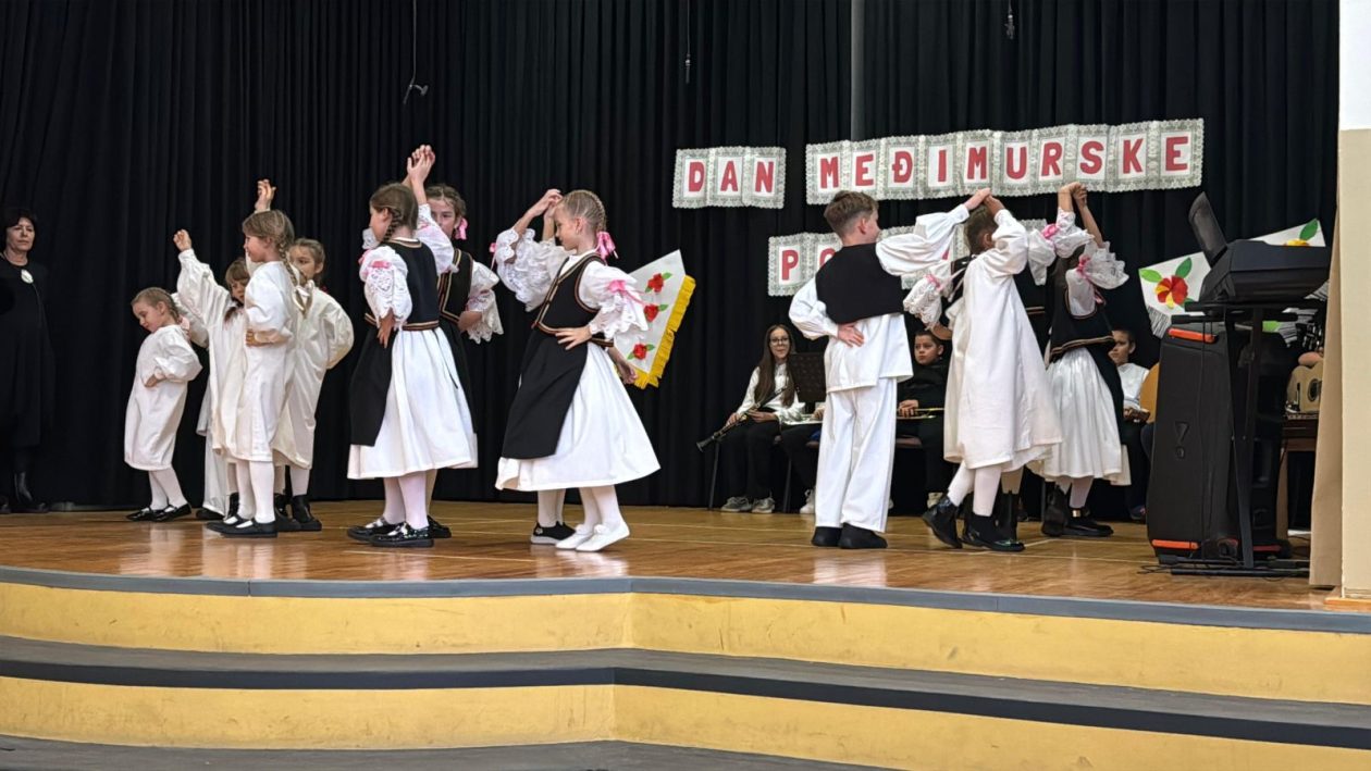 Dan popevke OŠ Domašinec 18