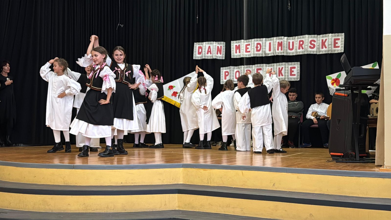 Dan popevke OŠ Domašinec 19