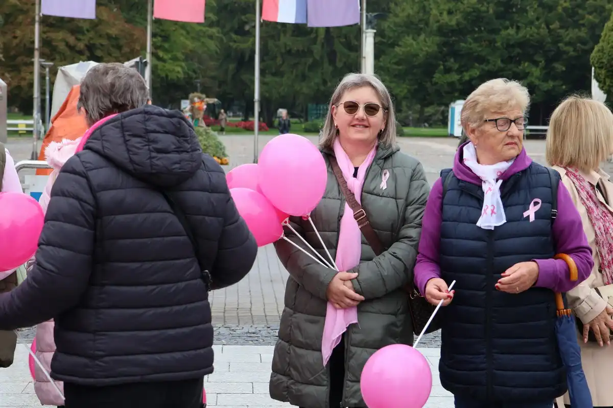 Dan ružičaste vrpce (21)