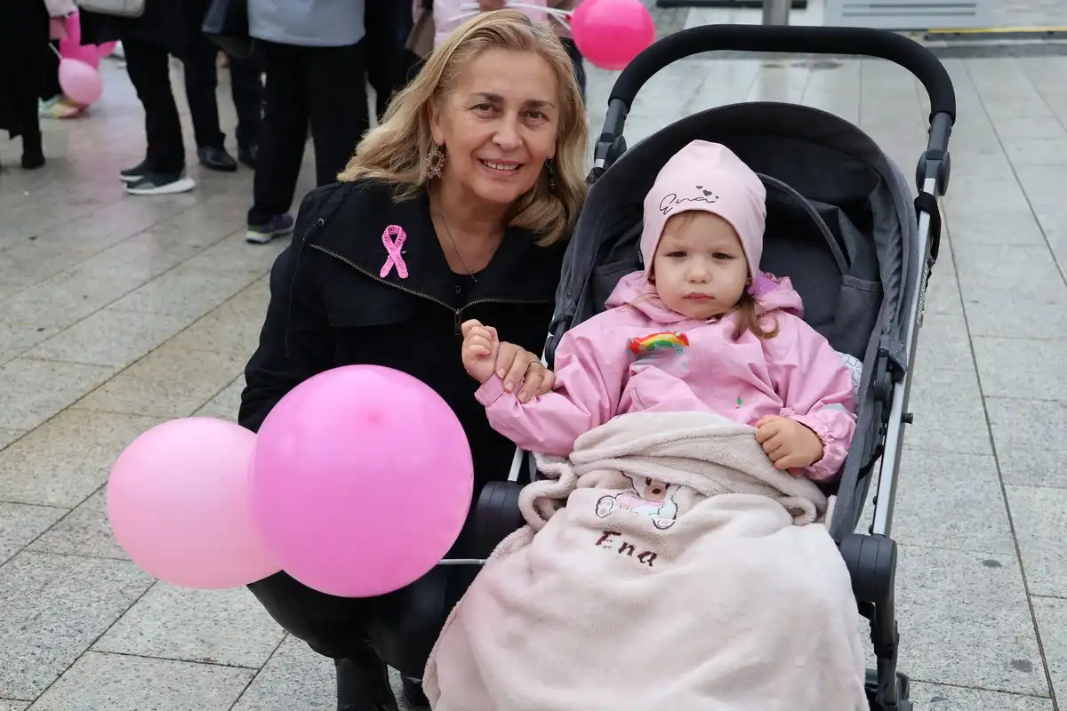 Dan ružičaste vrpce (25)