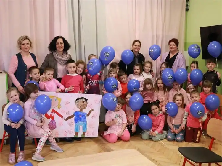 Dan ružičastih balona – Strahoninec vrtić Suncokret (6)