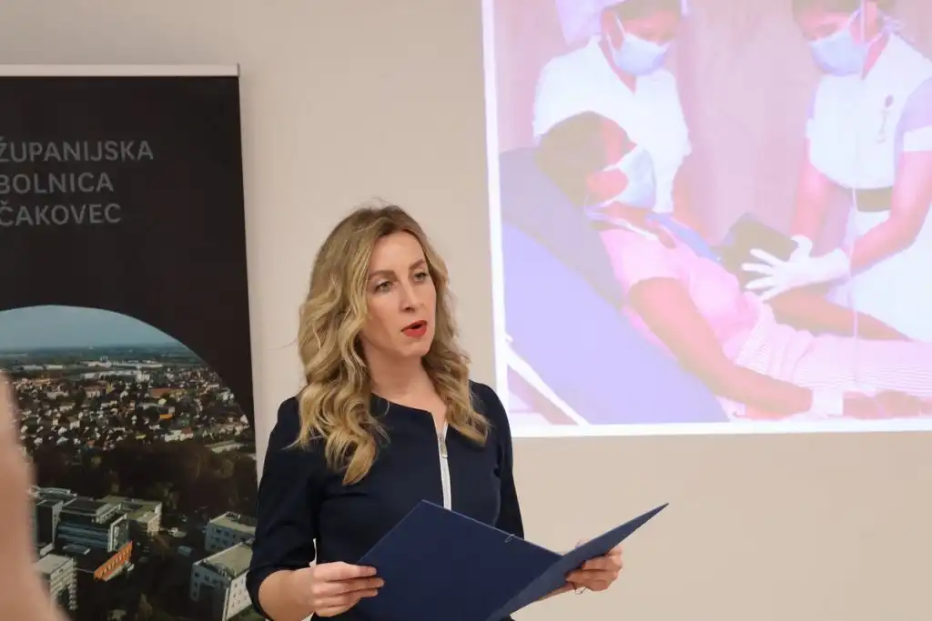 Dan-sestrinstva-ZBC-7-1024×683 Dan-sestrinstva-ZBC-7-1024×683