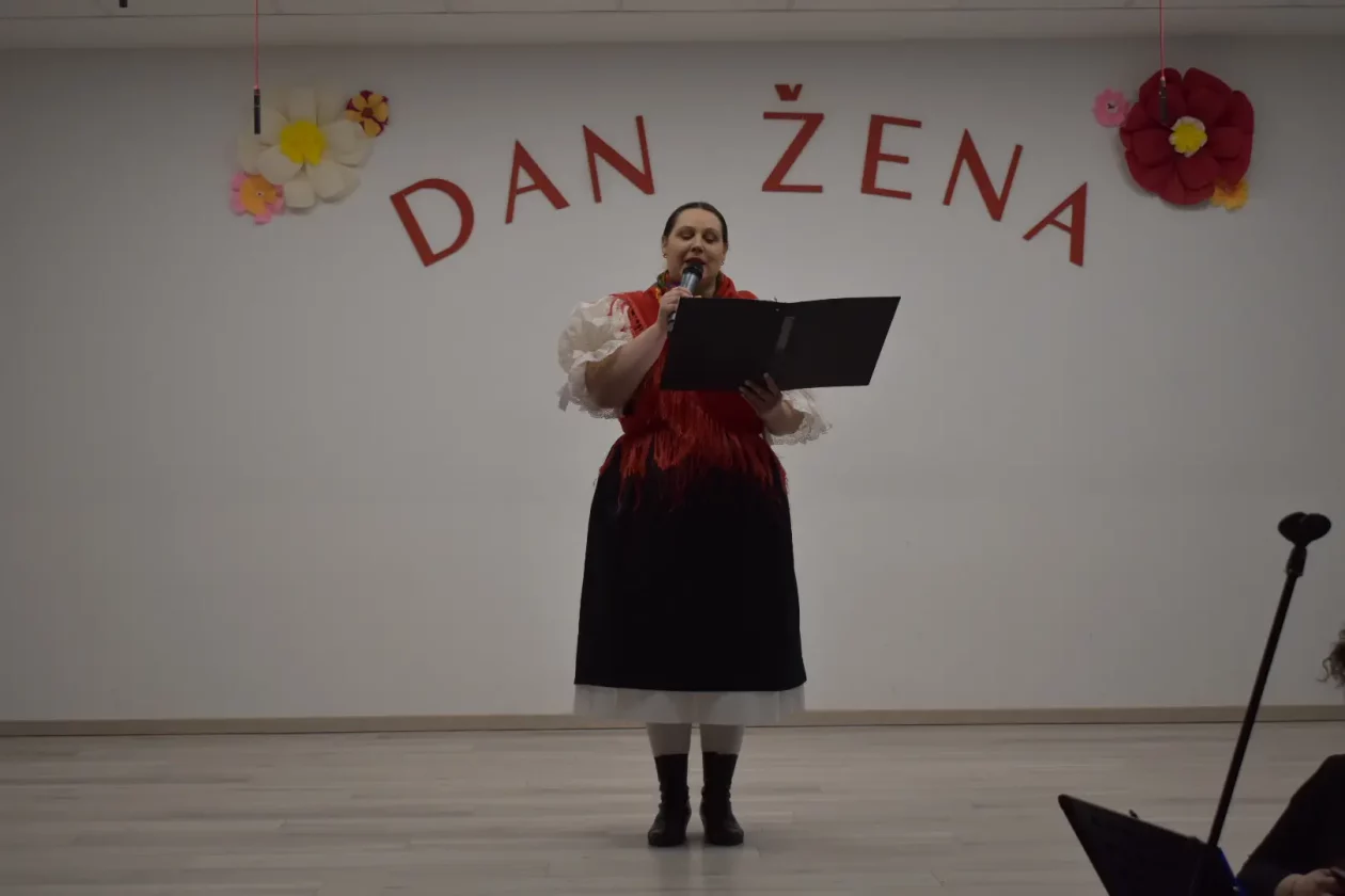 Dan žena Sivica (3)