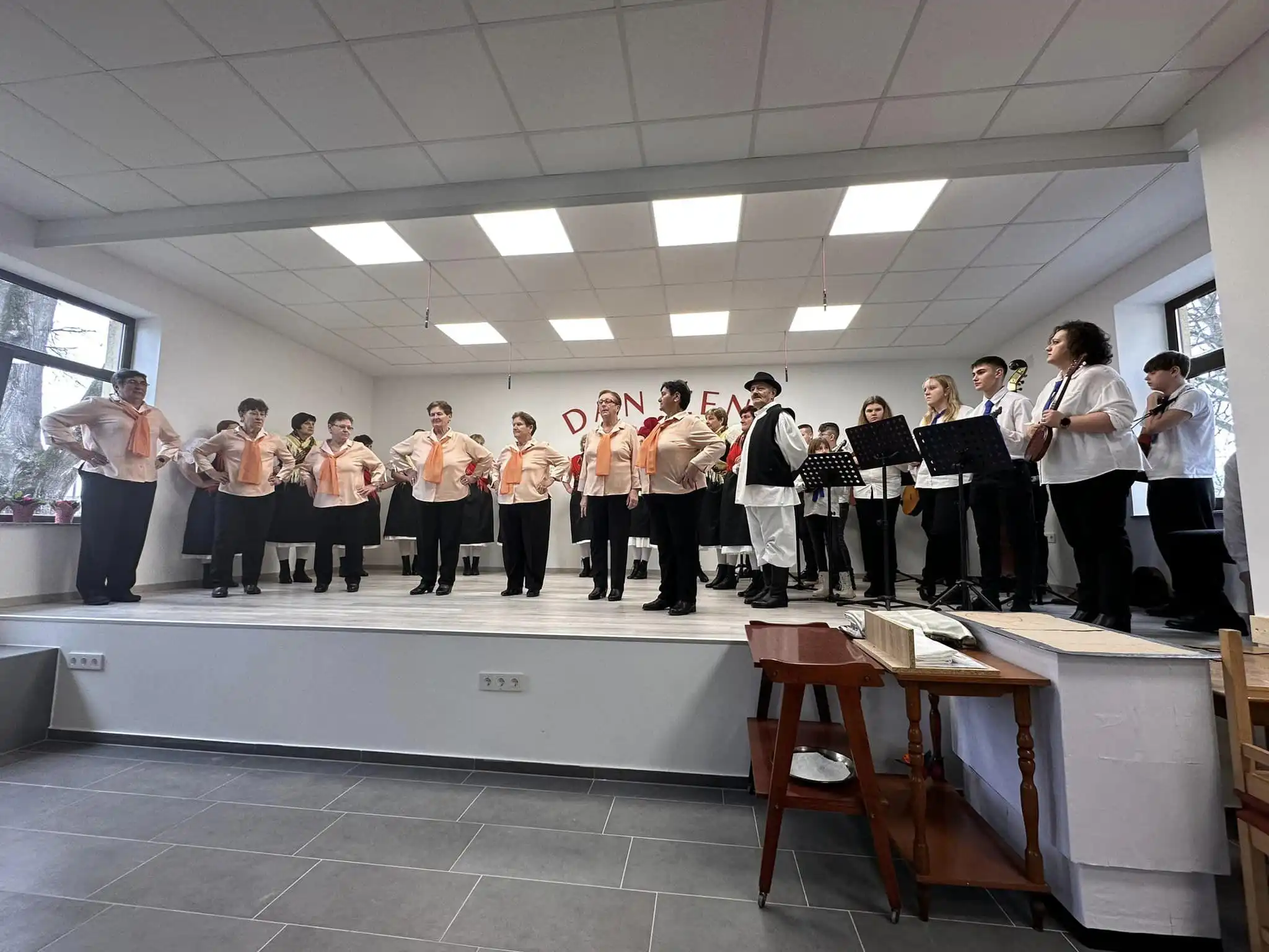 Dan žena Sivica, udruga žena sivica (5) Dan žena Sivica, udruga žena sivica (5)