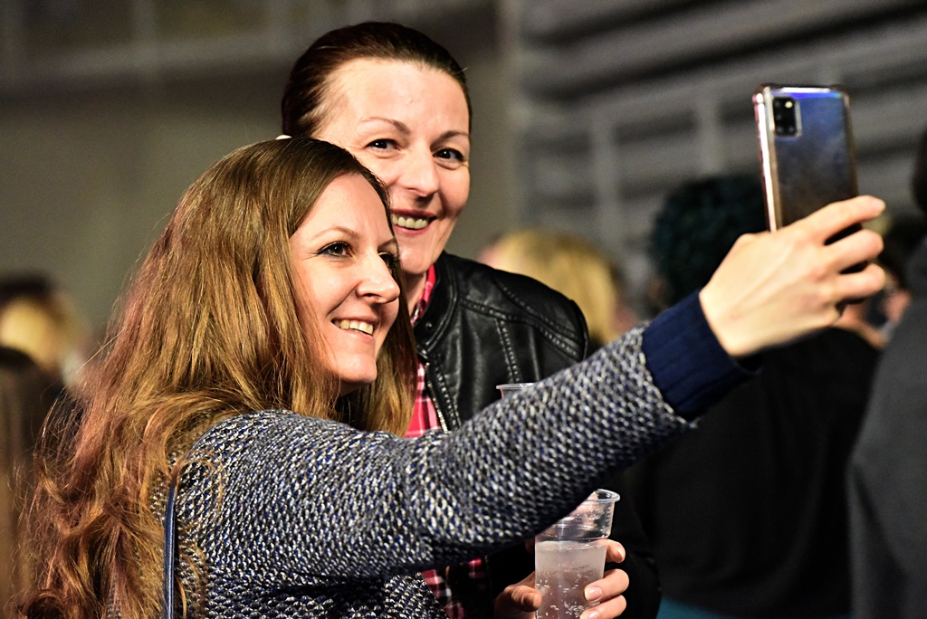 Dan žena uz glazbenu čaroliju Sergej Ćetković rasprodao Arenu Varaždin (20)
