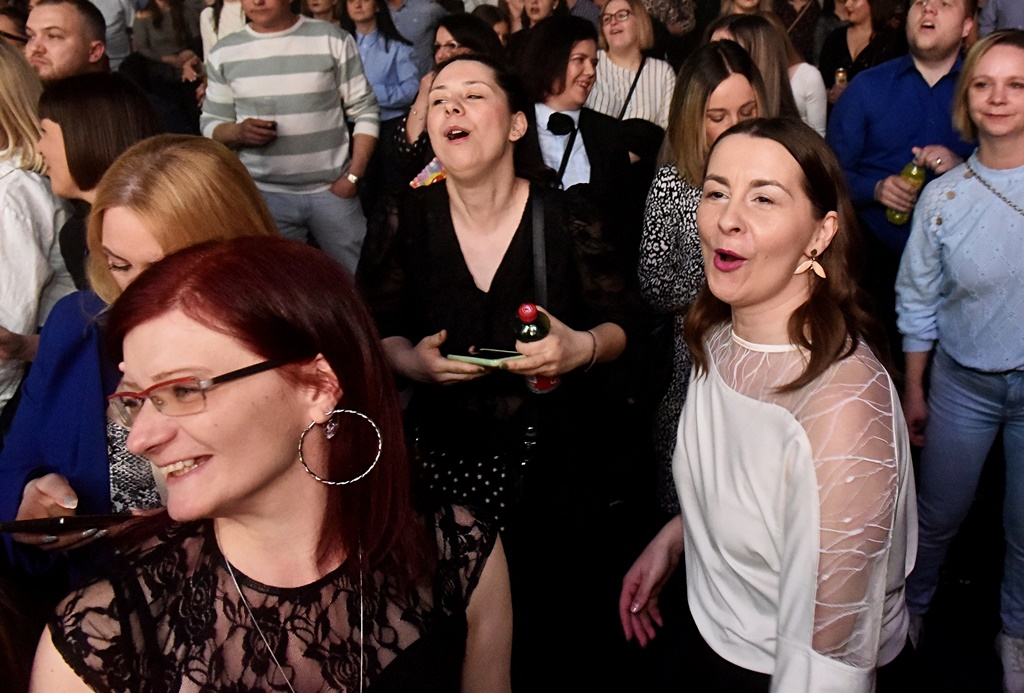 Dan žena uz glazbenu čaroliju Sergej Ćetković rasprodao Arenu Varaždin (5)