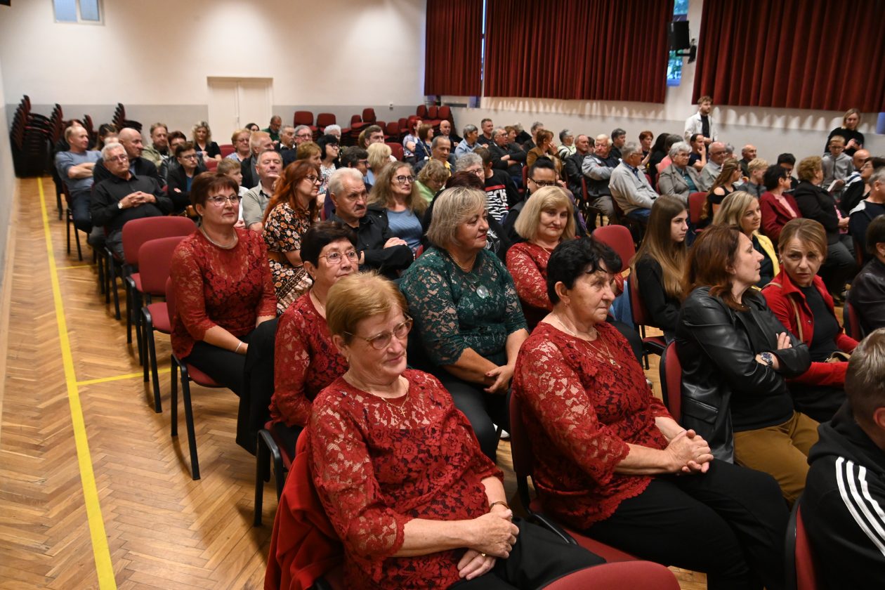 Dani Lipe večer uz KUU LIpa (10)