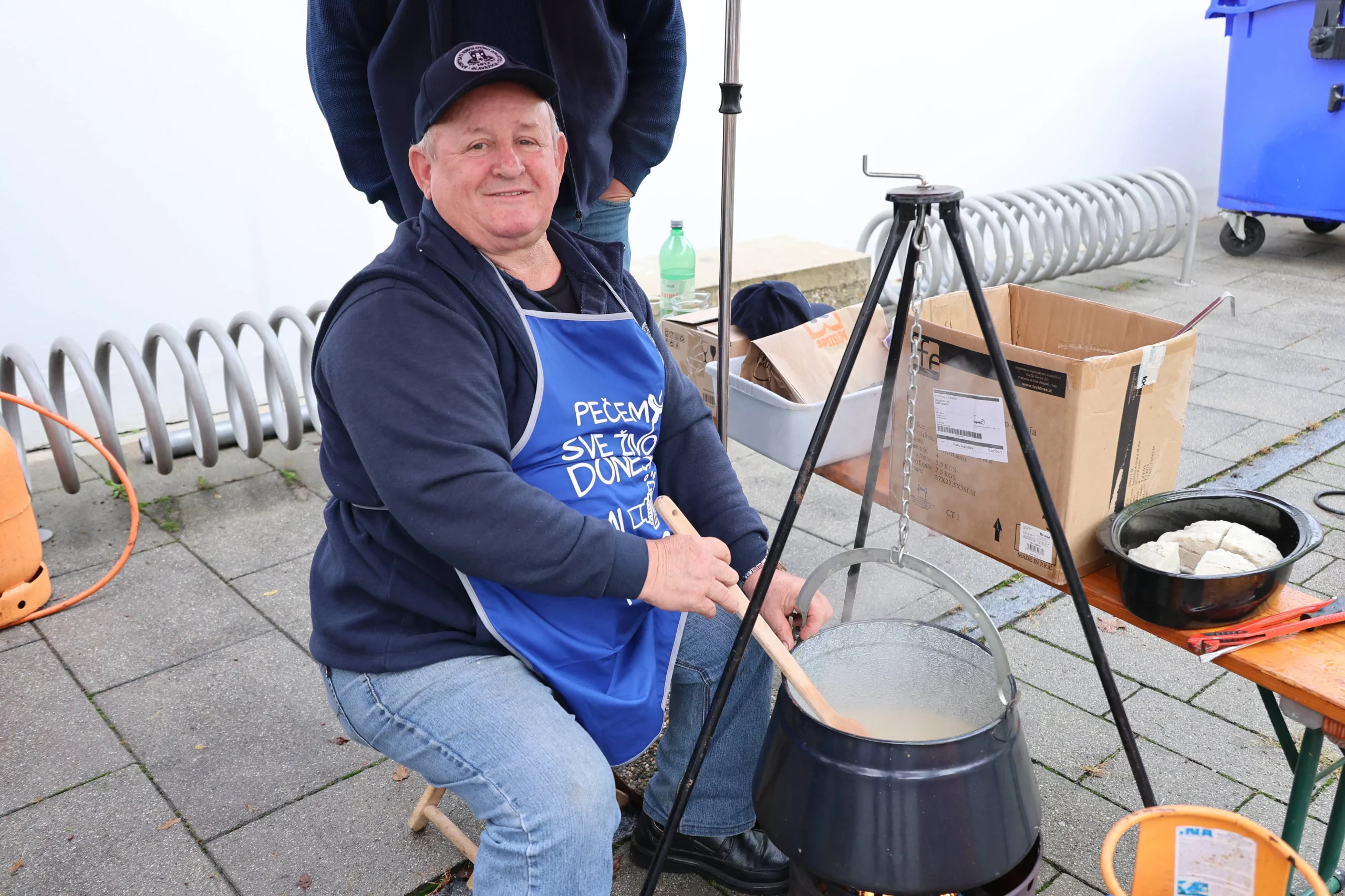Dani kruha i zahvale u Prelogu (15) kotlić Dani kruha i zahvale u Prelogu (15) kotlić