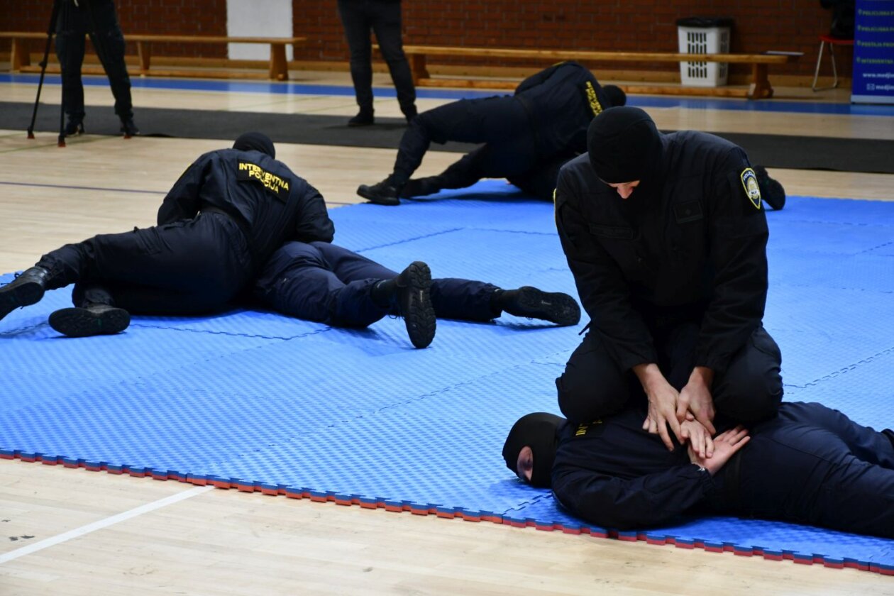 Dani otvorenih vrata PU međimuske 2025 Sajam prevencije (51)