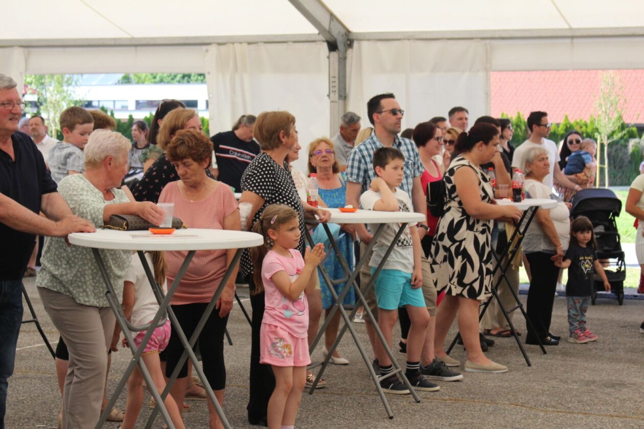 Dani šibe i ribe 0106 10