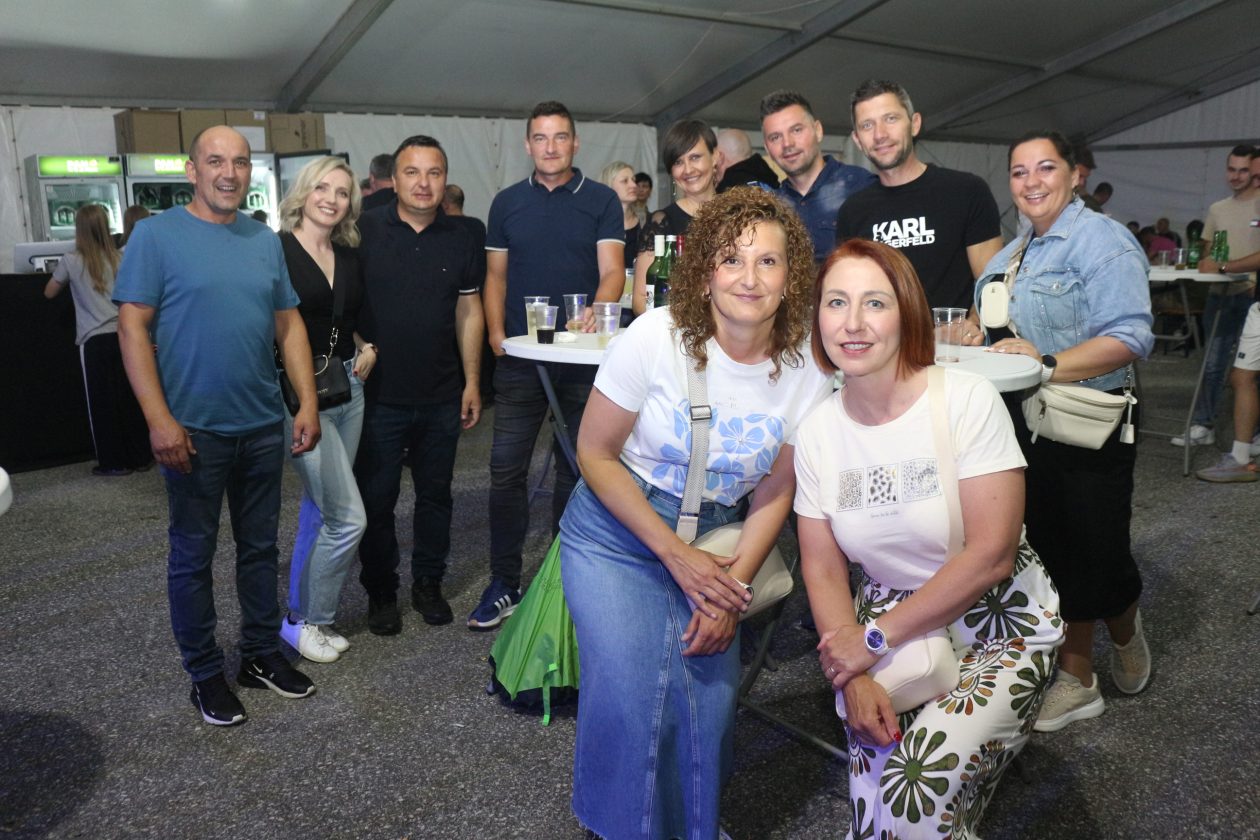 Dani šibe i ribe Popcorn (2) Dani šibe i ribe Popcorn (2)