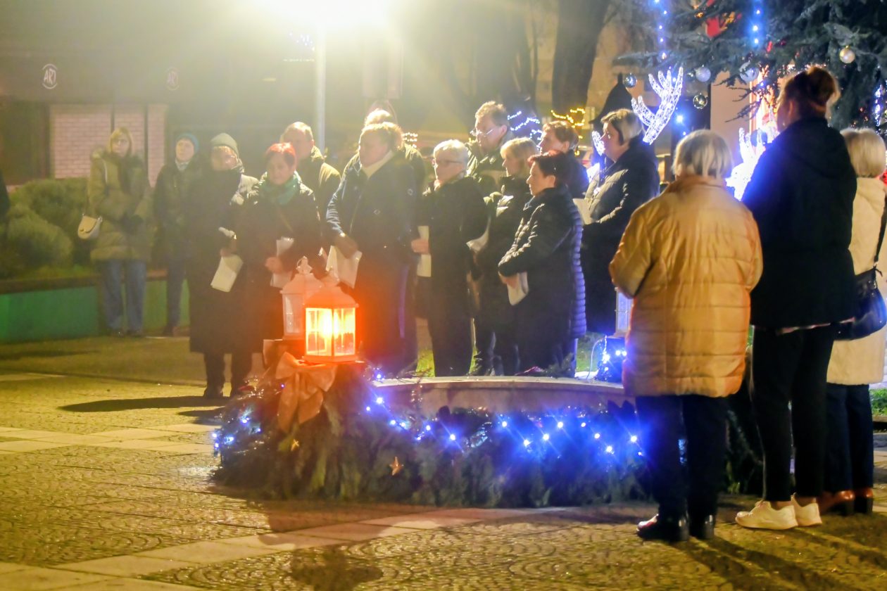 Danijel Mikolaj Paljenje druge adventske svijeće Mursko Središće (7)