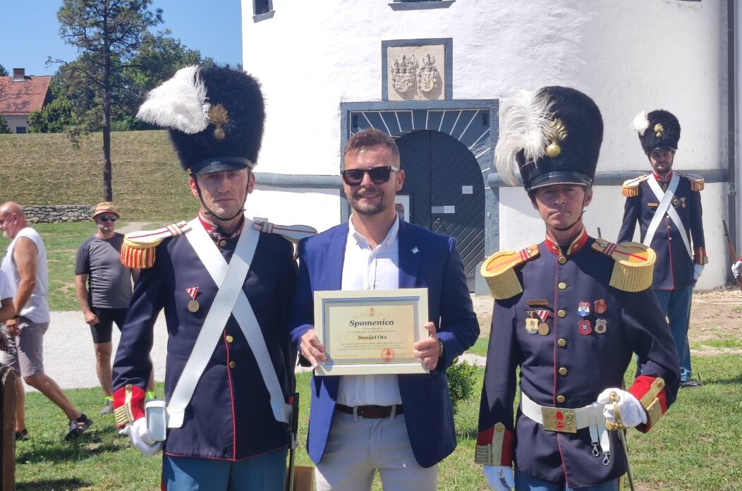 Danijel Oto, Varaždin, pucanj (8)