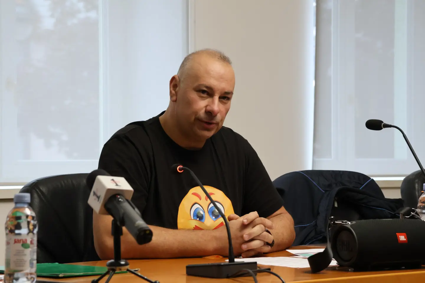 Davor Križaić, Igor Rešetar, pressica, afera mikrofon (18)