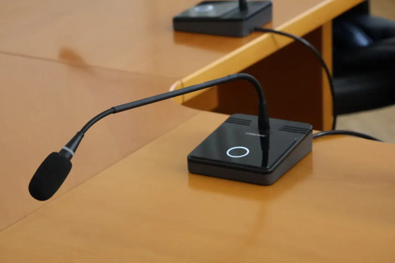 Davor Križaić, Igor Rešetar, pressica, afera mikrofon (3)