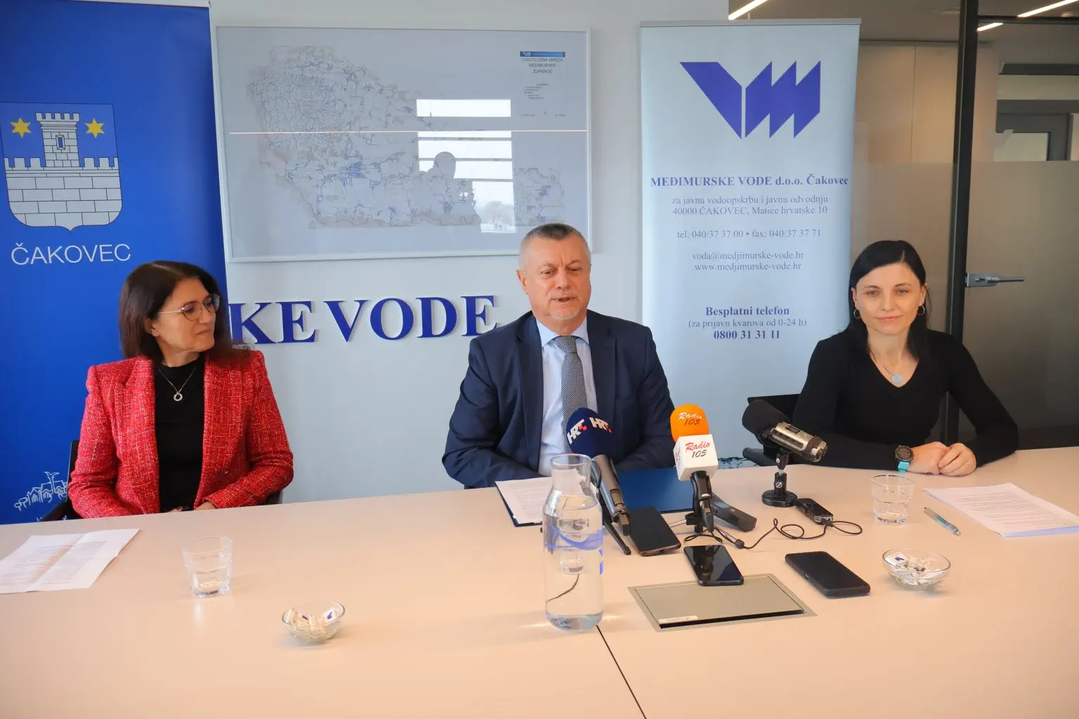 Davor Vukmirić, Ljerka Cividini, Sunčana Glavak (1) Davor Vukmirić, Ljerka Cividini, Sunčana Glavak (1)