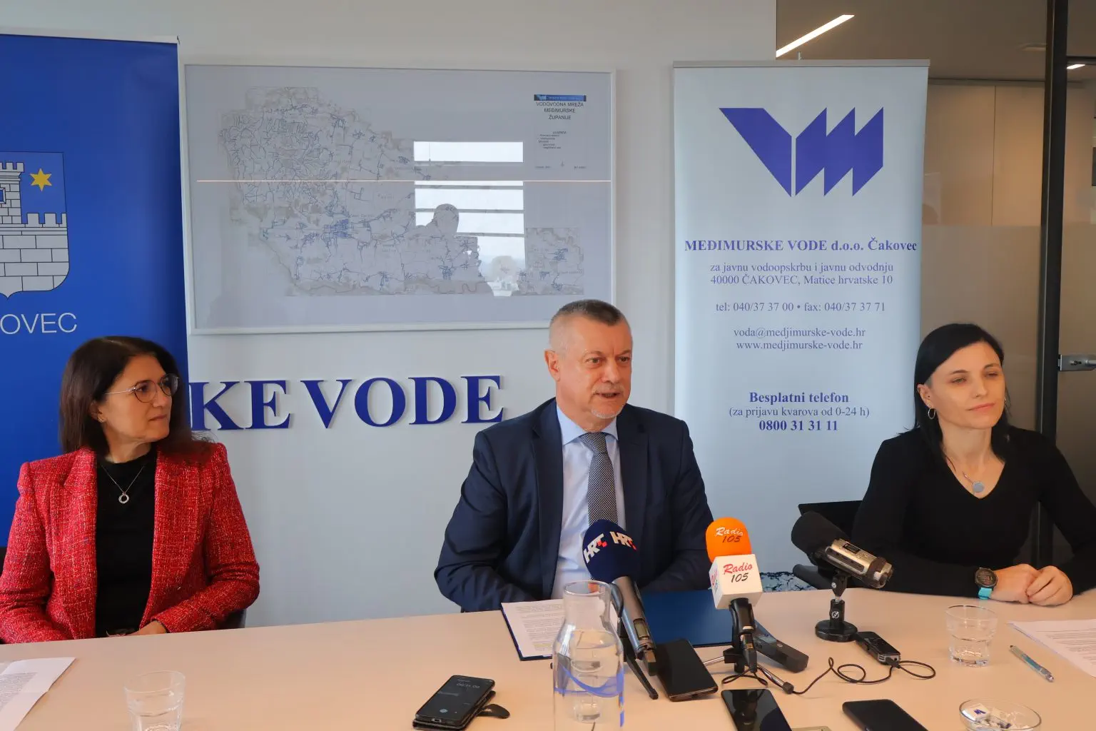 Davor Vukmirić, Ljerka Cividini, Sunčana Glavak (2) Davor Vukmirić, Ljerka Cividini, Sunčana Glavak (2)