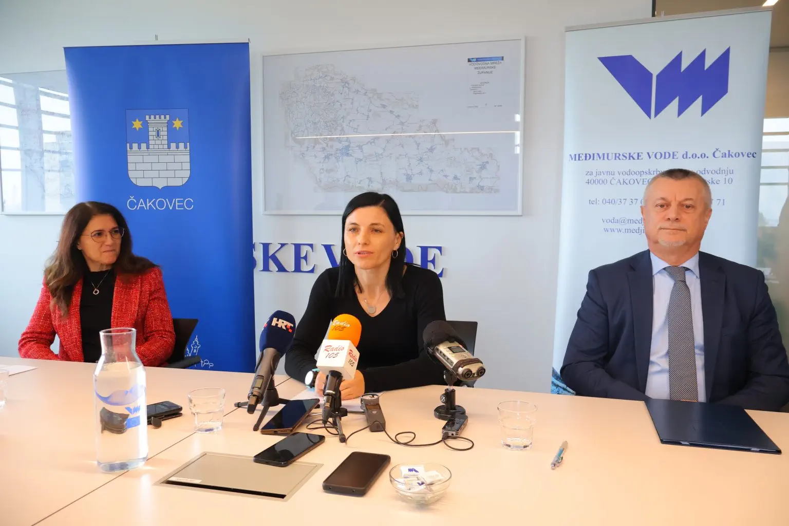 Davor Vukmirić, Ljerka Cividini, Sunčana Glavak (3) Davor Vukmirić, Ljerka Cividini, Sunčana Glavak (3)