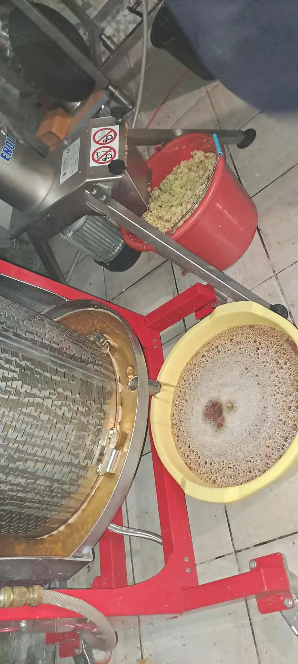 Dean i Natalija Hunjadi, Sveta Marija, jabuka (13)