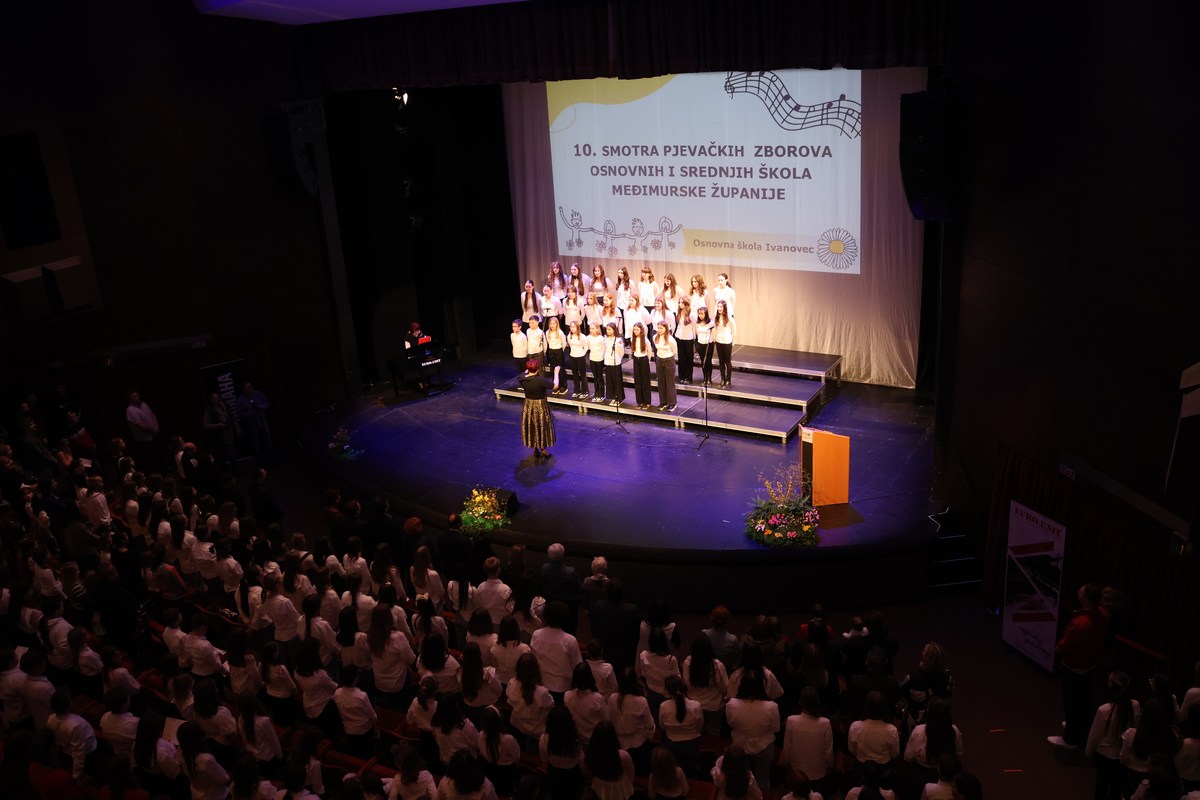 Deseta Smotra pjevačkih zborova osnovnih i srednjih škola MŽ 2025 (17) Deseta Smotra pjevačkih zborova osnovnih i srednjih škola MŽ 2025 (18)