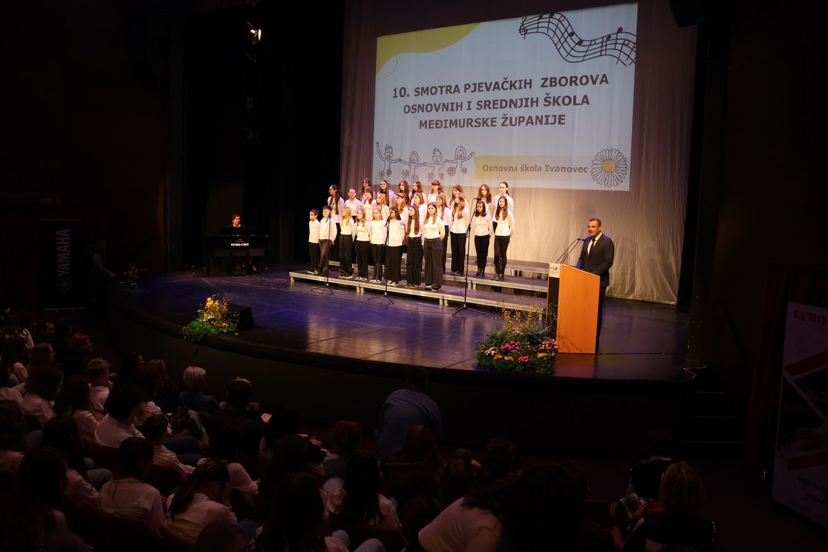 Deseta Smotra pjevačkih zborova osnovnih i srednjih škola MŽ 2025 (7) Deseta Smotra pjevačkih zborova osnovnih i srednjih škola MŽ 2025 (7)