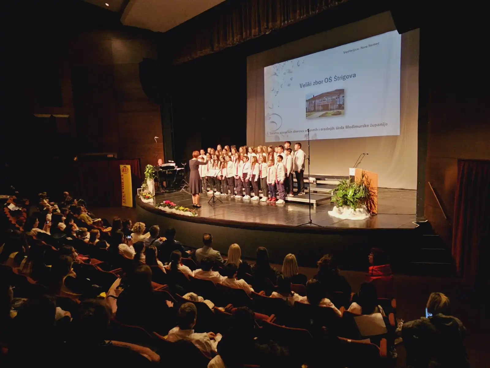 Deveto zborsko pjevanje u CZK Čakovec (5) Deveto zborsko pjevanje u CZK Čakovec (5)