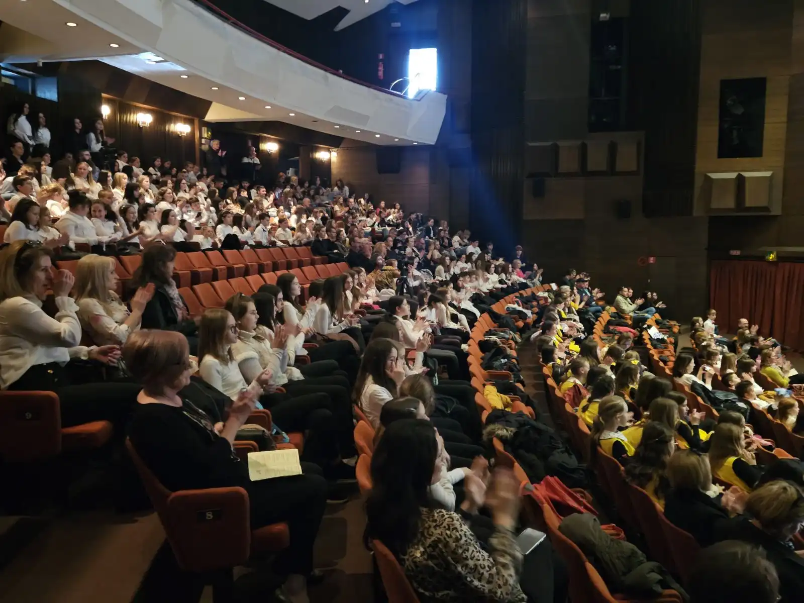 Deveto zborsko pjevanje u CZK Čakovec (6) Deveto zborsko pjevanje u CZK Čakovec (6)