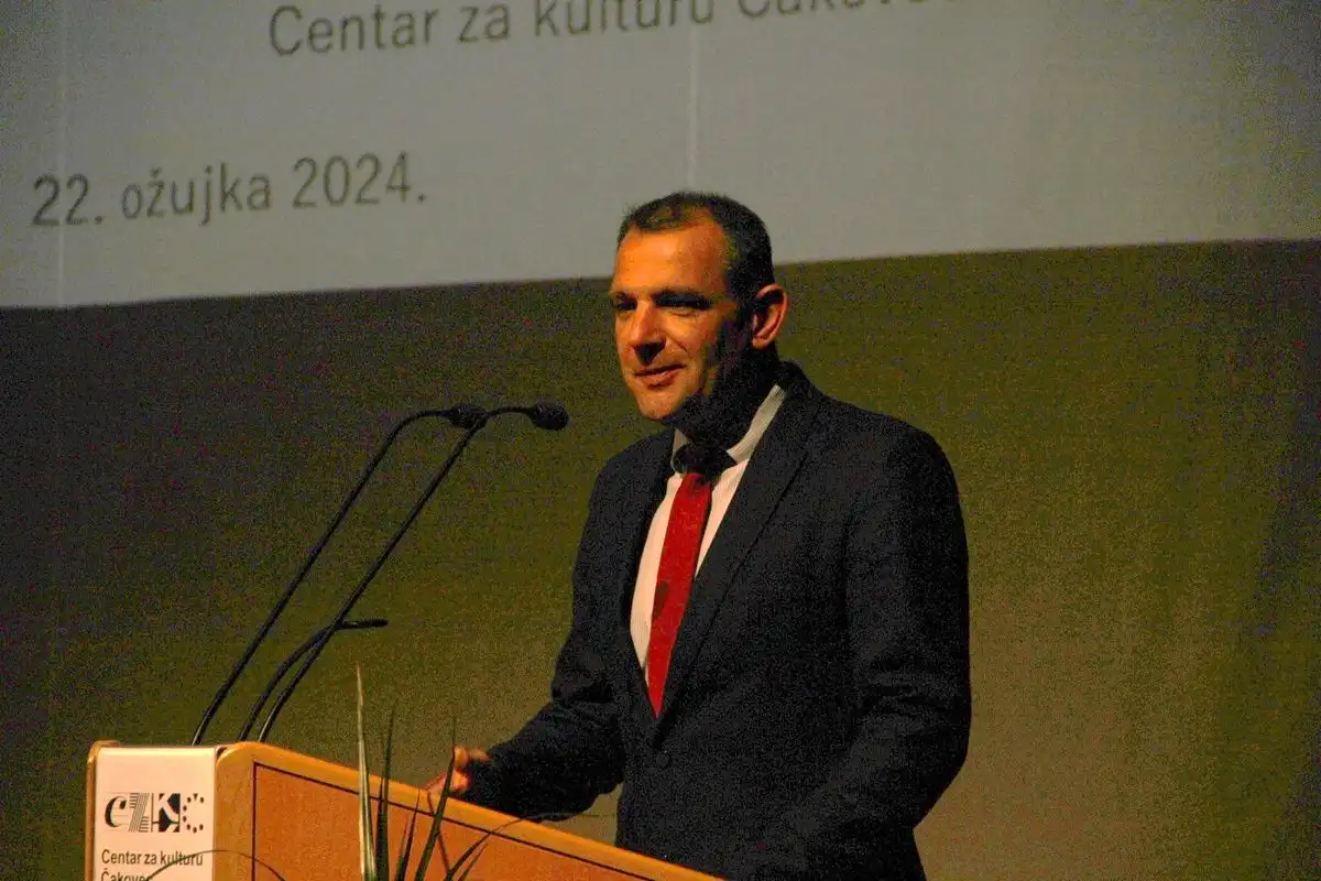 Deveto zborsko pjevanje u CZK Čakovec (9) Deveto zborsko pjevanje u CZK Čakovec (9)