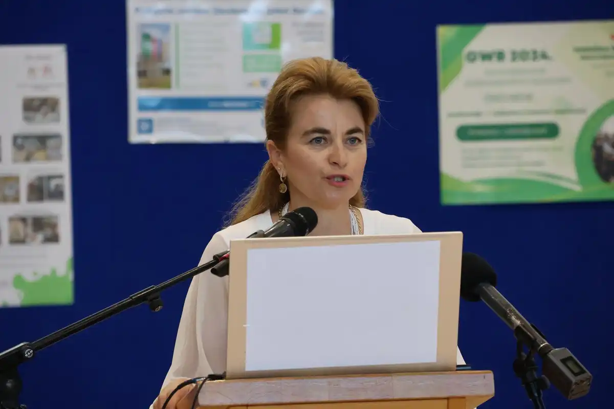 Dijana posavec Dijana posavec