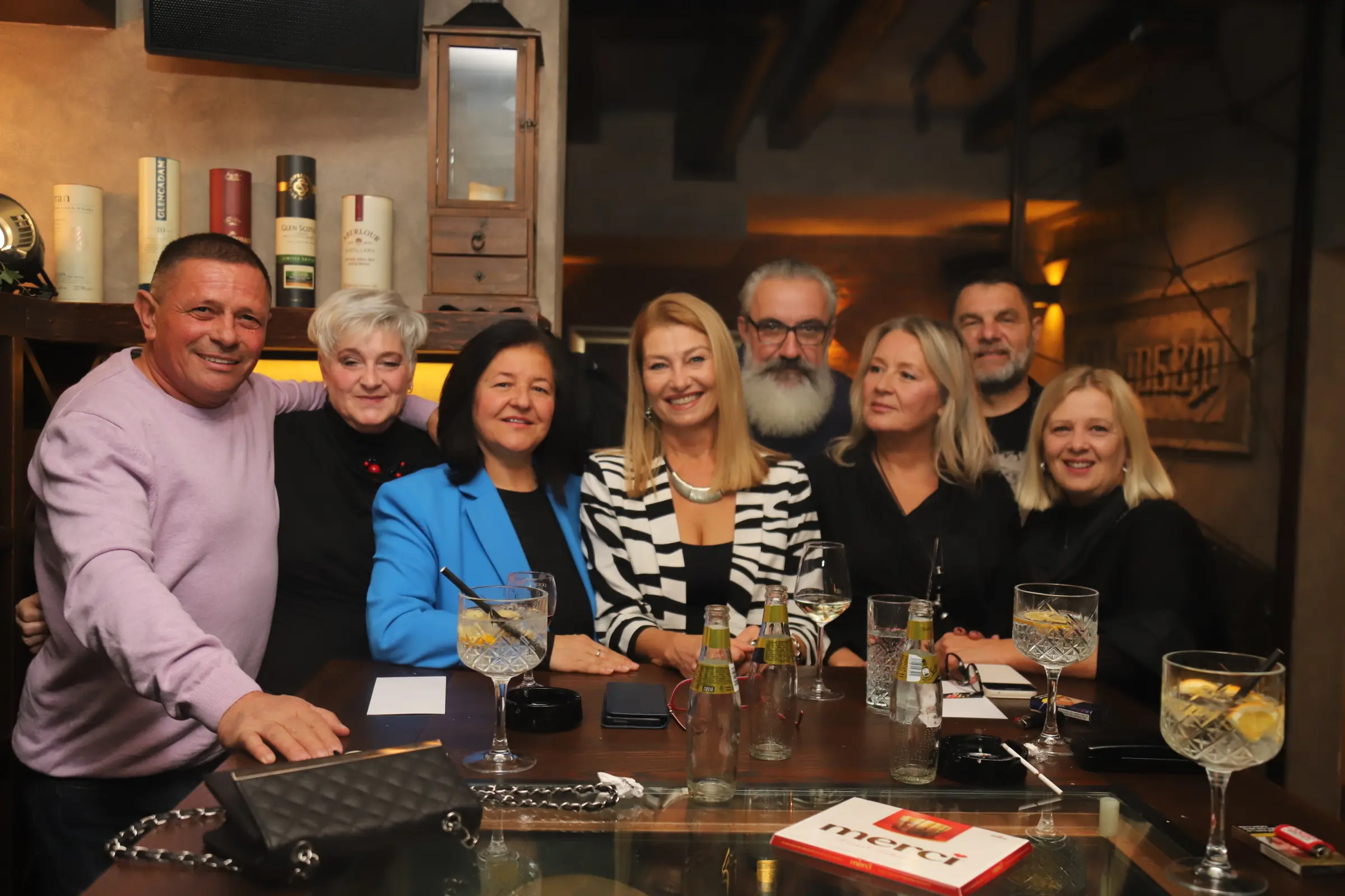 Dijana Patrix bar 23.11 (20) Dijana Patrix bar 23.11 (20)