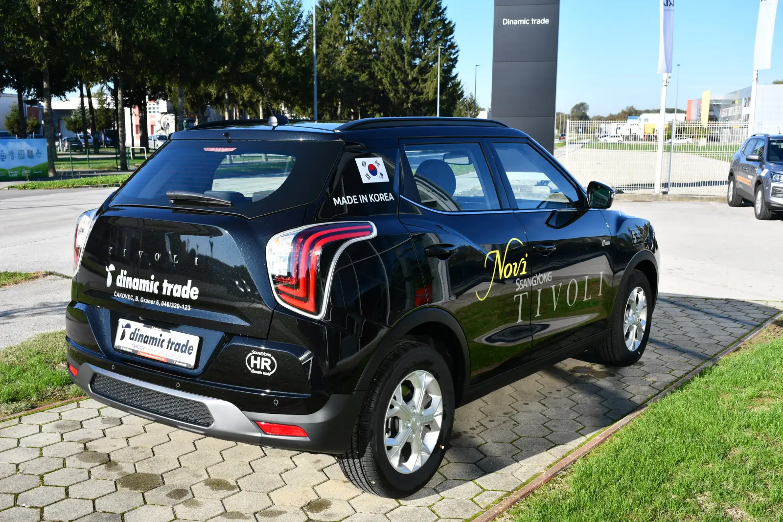 Dinamic Trade, SsangYong Tivoli (2) Dinamic Trade, SsangYong Tivoli (2)