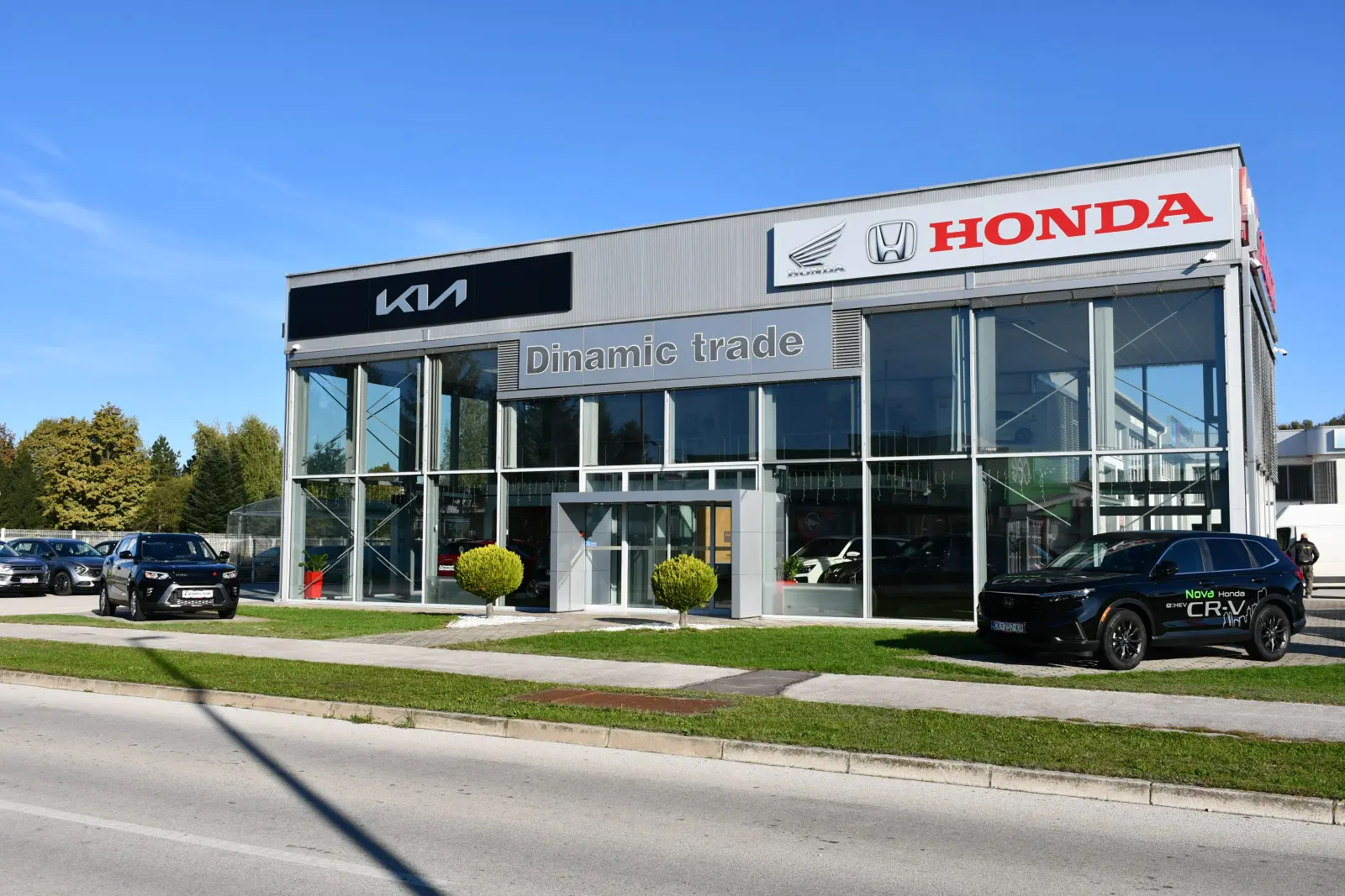 Dinamic Trade, SsangYong Tivoli (5) Dinamic Trade, SsangYong Tivoli (5)