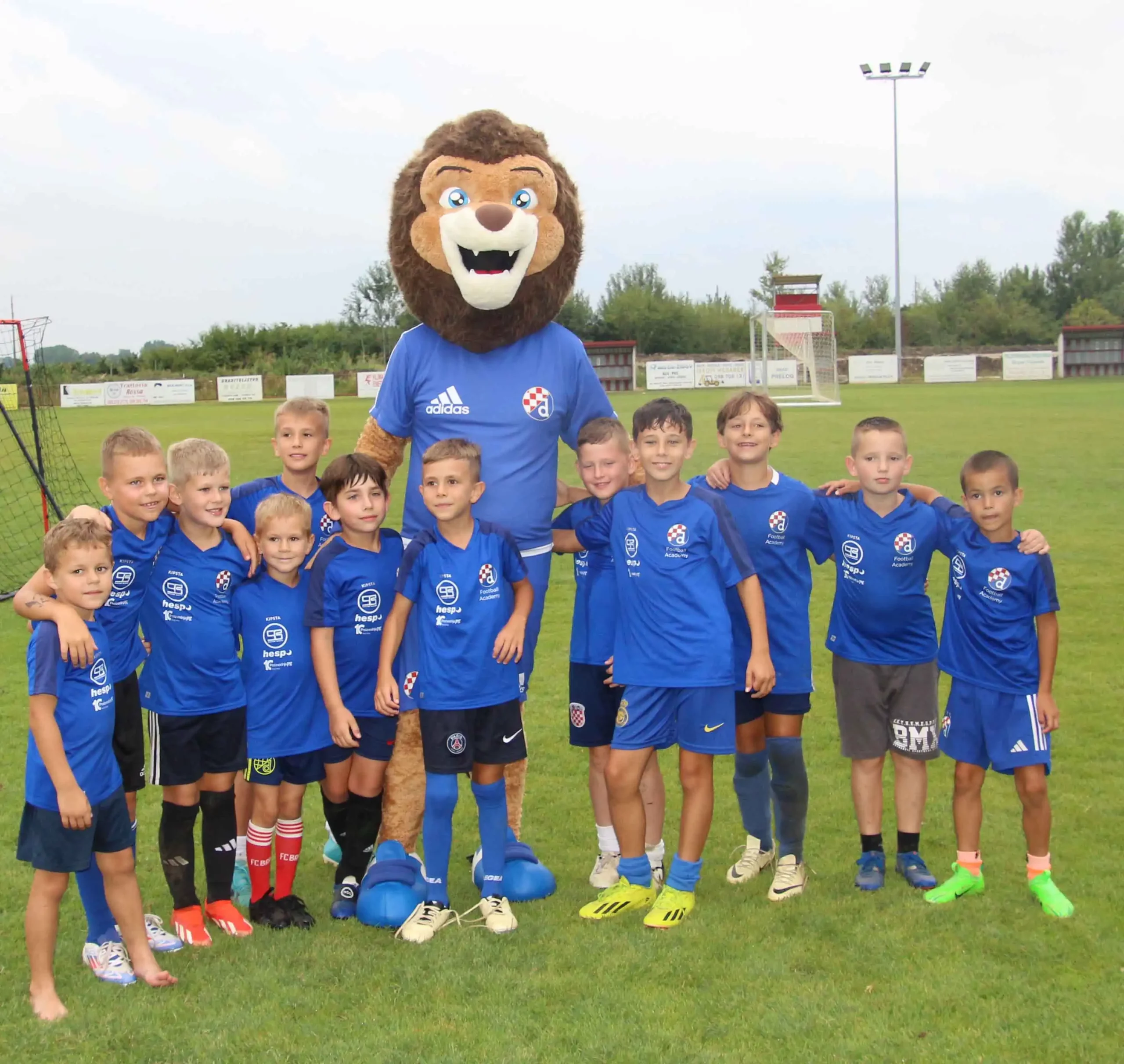 Dinamov kamp u Cirkovljanu (10) Dinamov kamp u Cirkovljanu (10)