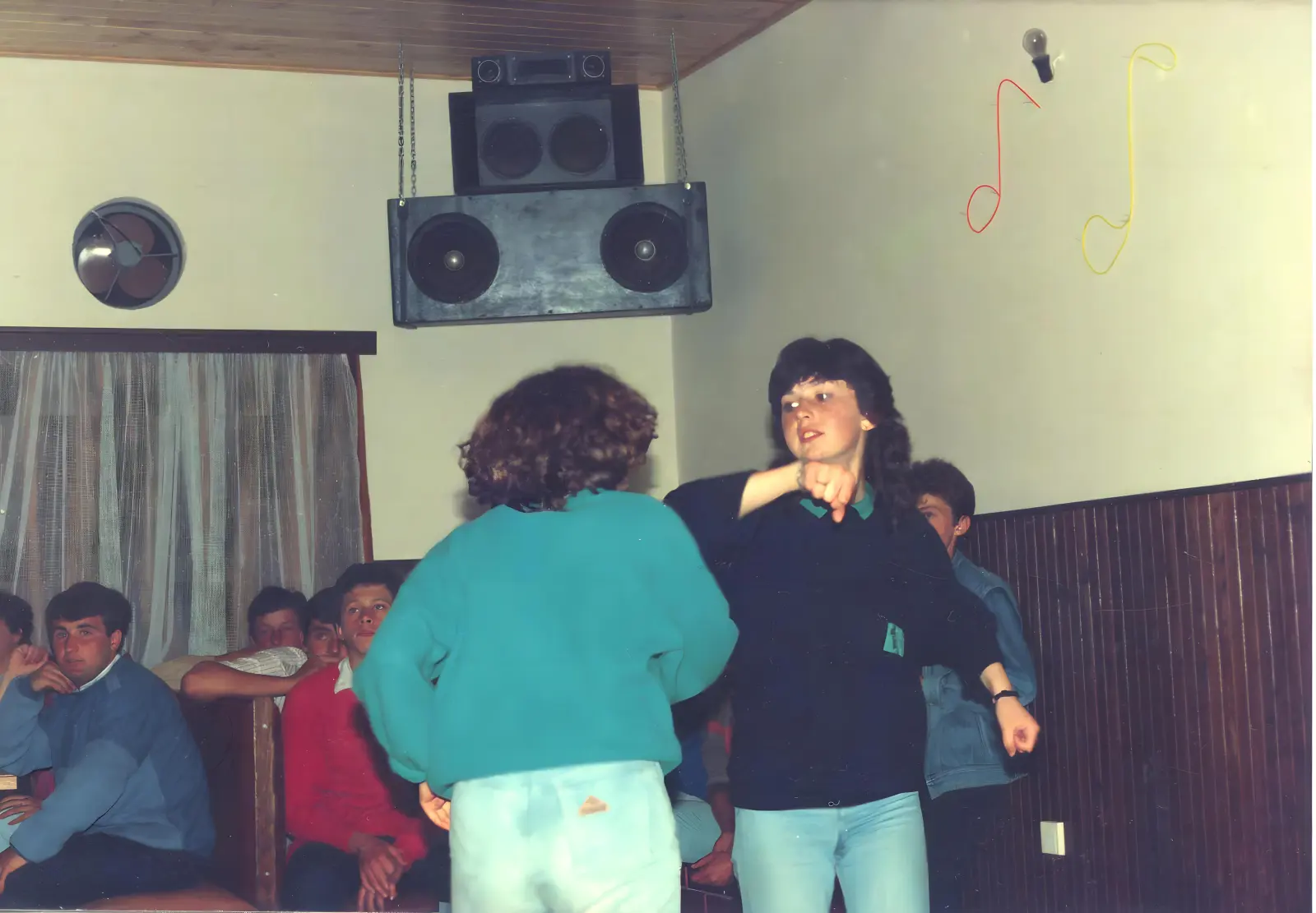 Disco Oaza, Selnica, Kad smo bili mladi i ludi (23) Disco Oaza, Selnica, Kad smo bili mladi i ludi (23)