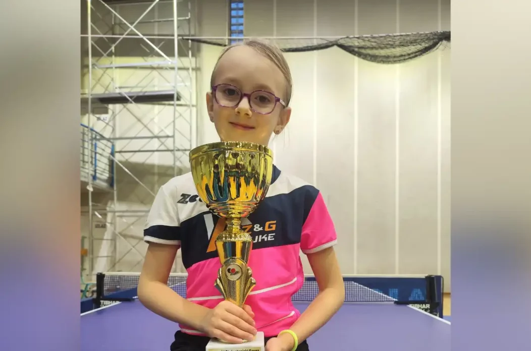 Dizajn bez naslova (42) Dizajn bez naslova (42)