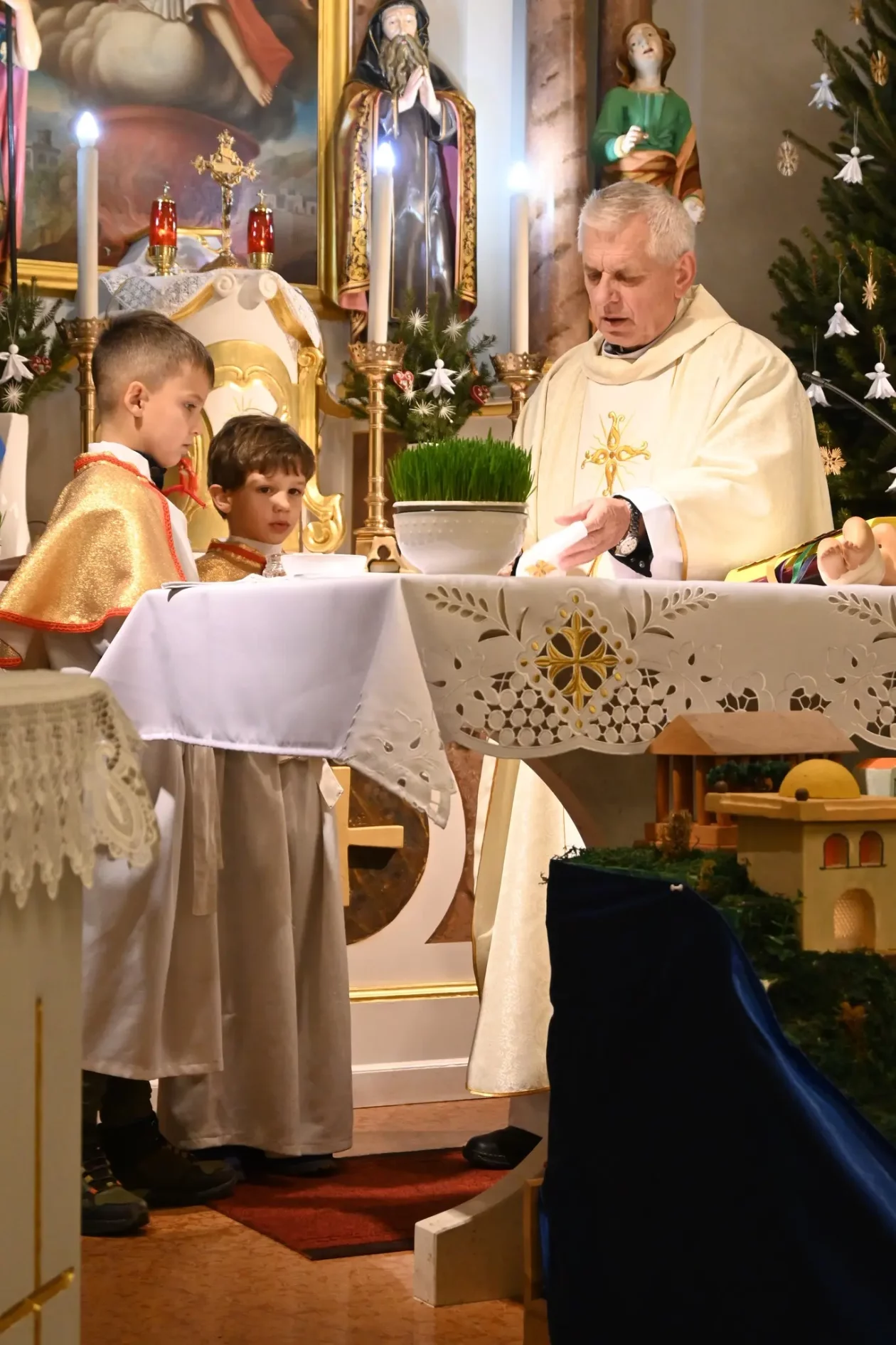 Dječja polnoćka Ivanovec (1) Dječja polnoćka Ivanovec (1)