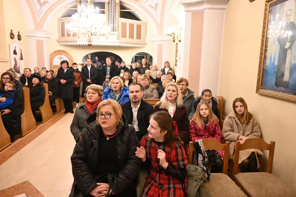 Dječja polnoćka Ivanovec (10) Dječja polnoćka Ivanovec (10)