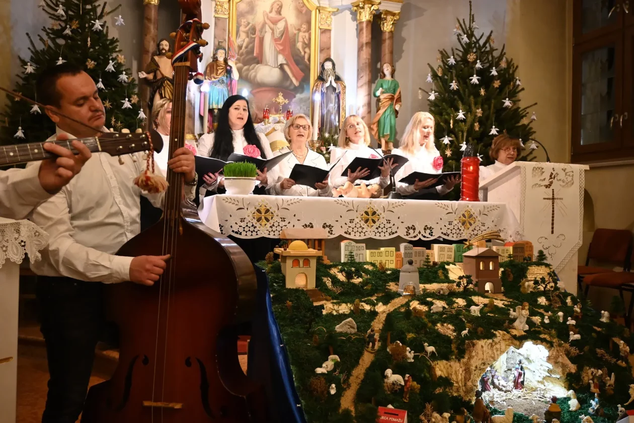 Dječja polnoćka Ivanovec (24) Dječja polnoćka Ivanovec (24)