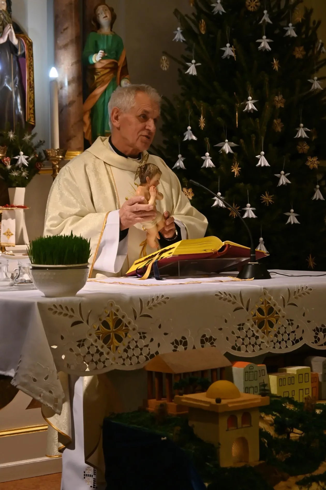 Dječja polnoćka Ivanovec (26) Dječja polnoćka Ivanovec (26)