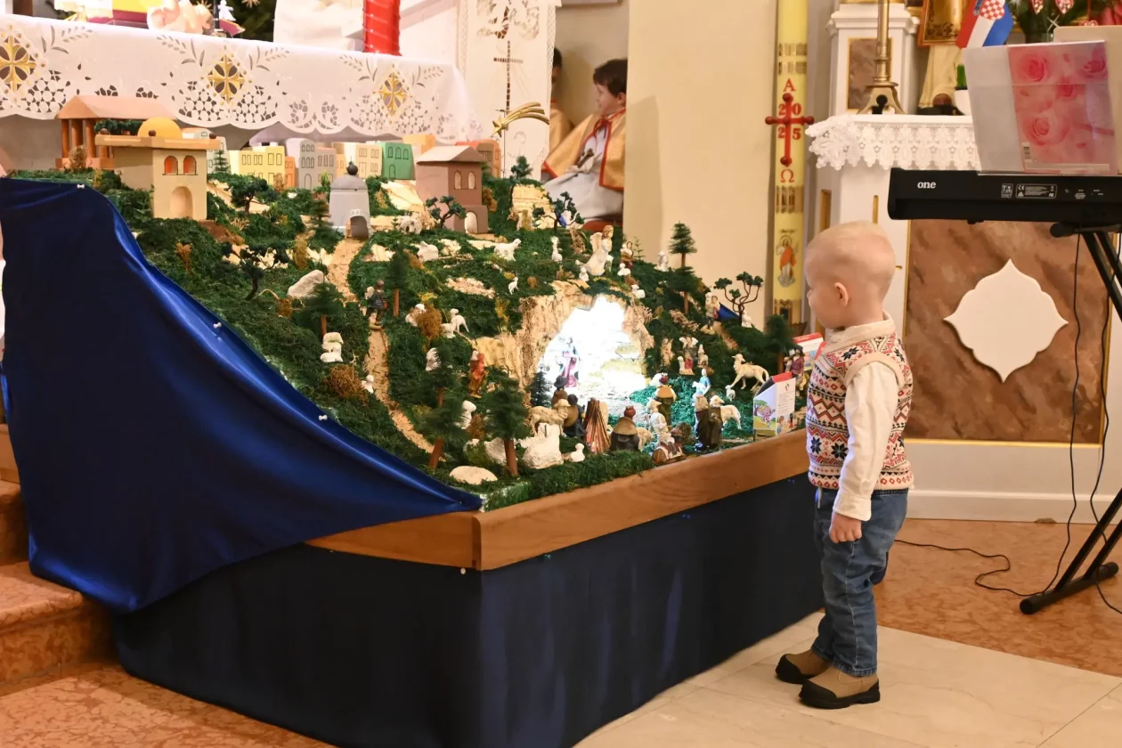 Dječja polnoćka Ivanovec (7) Dječja polnoćka Ivanovec (7)