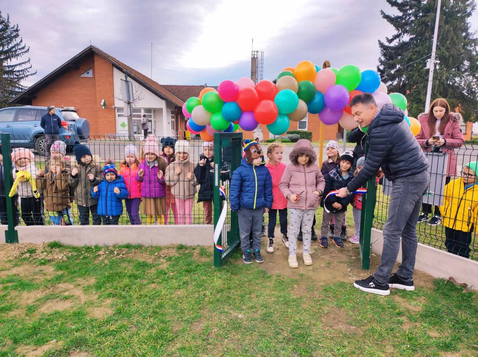 Dječje igralište u Kotoribi (1)