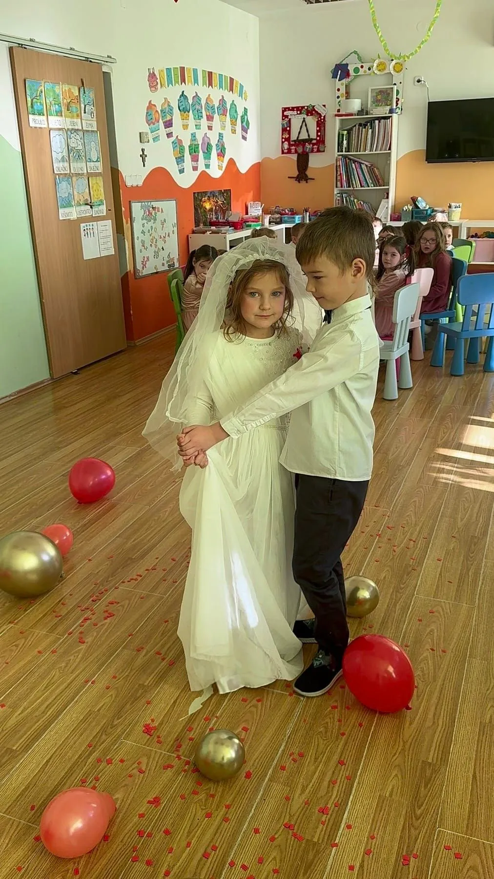 Dječji vrtić ‘Mala tratinčica’ Podturen (17) Dječji vrtić ‘Mala tratinčica’ Podturen (17)