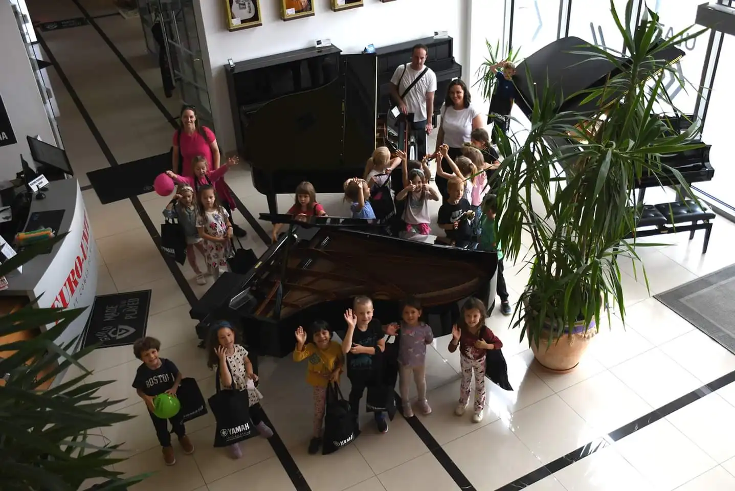 Dječji vrtić Pčelice Ivanovec (3) Dječji vrtić Pčelice Ivanovec (3)