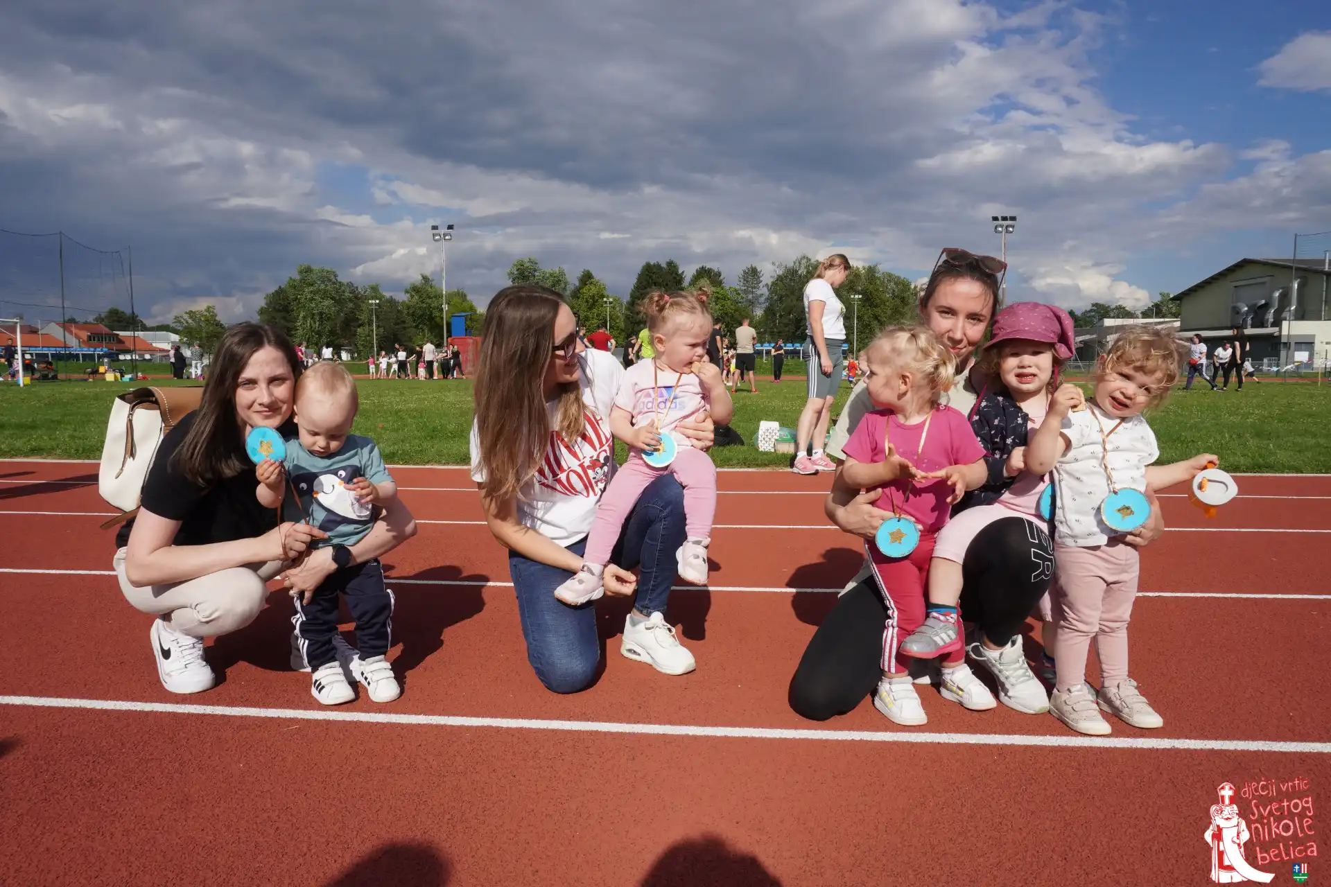Dječji vrtić Svetog Nikole domaćin obiteljske olimpijade (7)