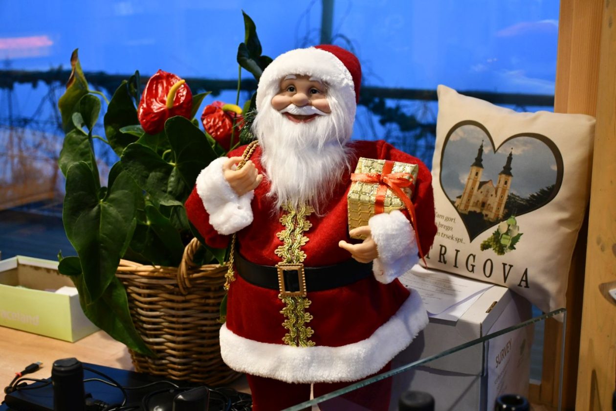 Djed Božićnjak 2025 mađerkin breg vidikovac (10) Djed Božićnjak 2025 mađerkin breg vidikovac (10)